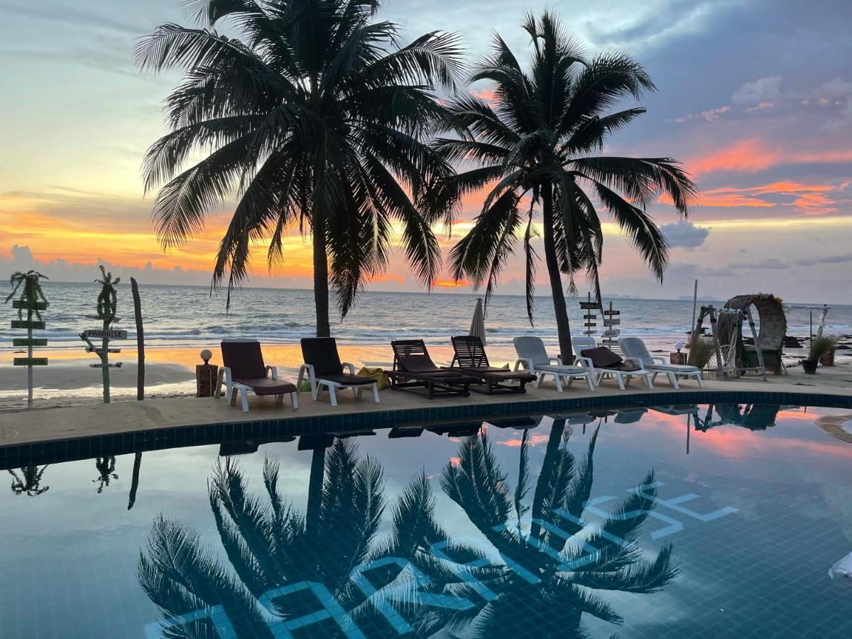 Lanta Paradise Beach Resort Ко-Ланта Екстер'єр фото